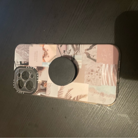 Selling all my IPhone 12 pro max covers, I lost my phone. Brand new and used - Picture 4 of 16